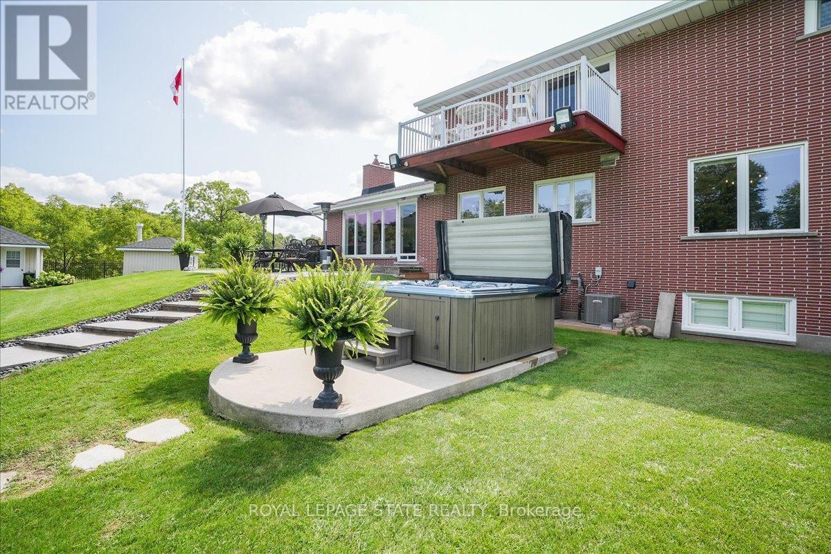 10 Azalea Court, Hamilton, Ontario  L8J 1K4 - Photo 45 - X12742372