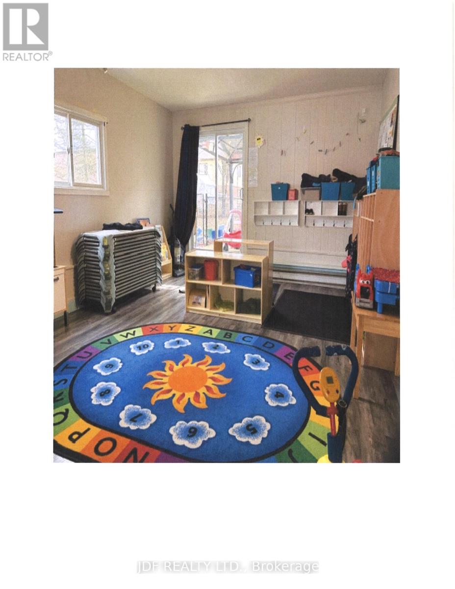 155 Church Street, Gravenhurst, Ontario  P1P 1H3 - Photo 19 - X12972218