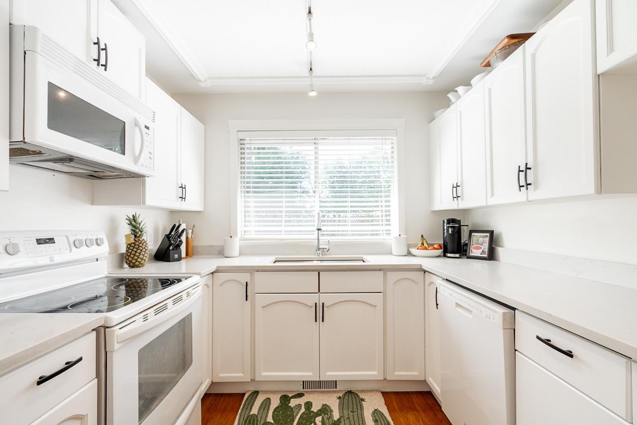 16356 N Glenwood Crescent, Surrey, British Columbia  V4N 1Y1 - Photo 10 - R3108834