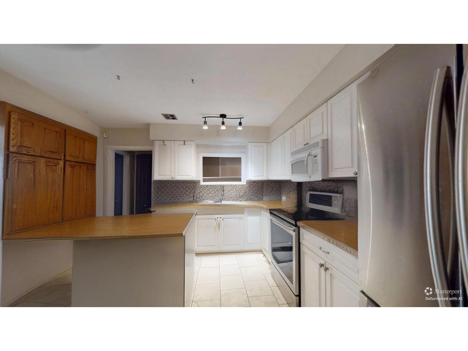 9336 Broadway Street, Chilliwack Proper East, Chilliwack, British Columbia  V2P 5V3 - Photo 11 - R3107503