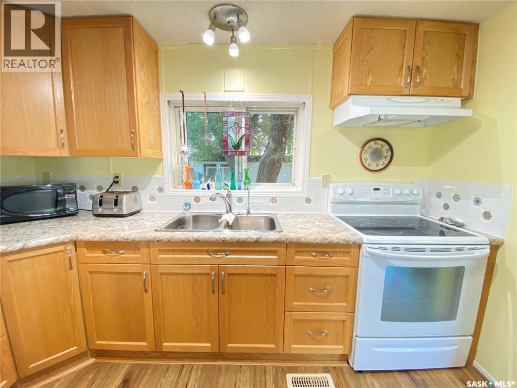 41 Cypress Mobile Home Park, Maple Creek, Saskatchewan  S0N 1N0 - Photo 17 - SK032487