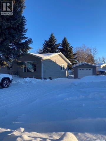 212 Fourth Street Ne, Ituna, Saskatchewan  S0A 1N0 - Photo 2 - SK032486