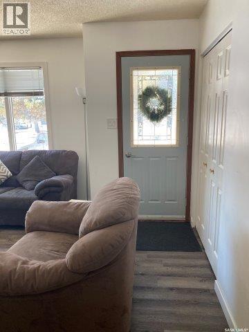 212 Fourth Street Ne, Ituna, Saskatchewan  S0A 1N0 - Photo 3 - SK032486