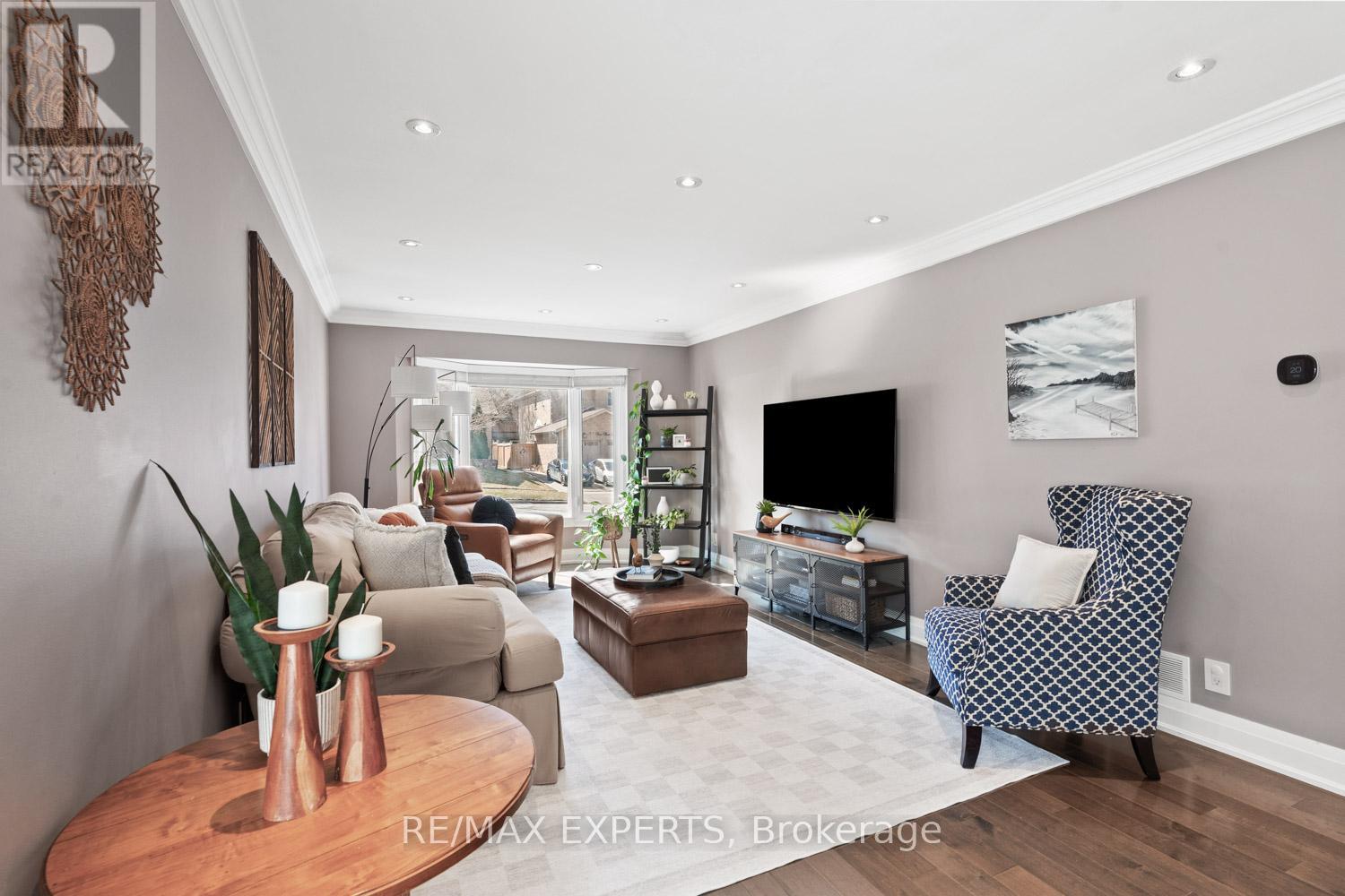 50 Fox Run Lane, Bradford West Gwillimbury (Bradford), Ontario  L3Z 2V1 - Photo 11 - N12977954