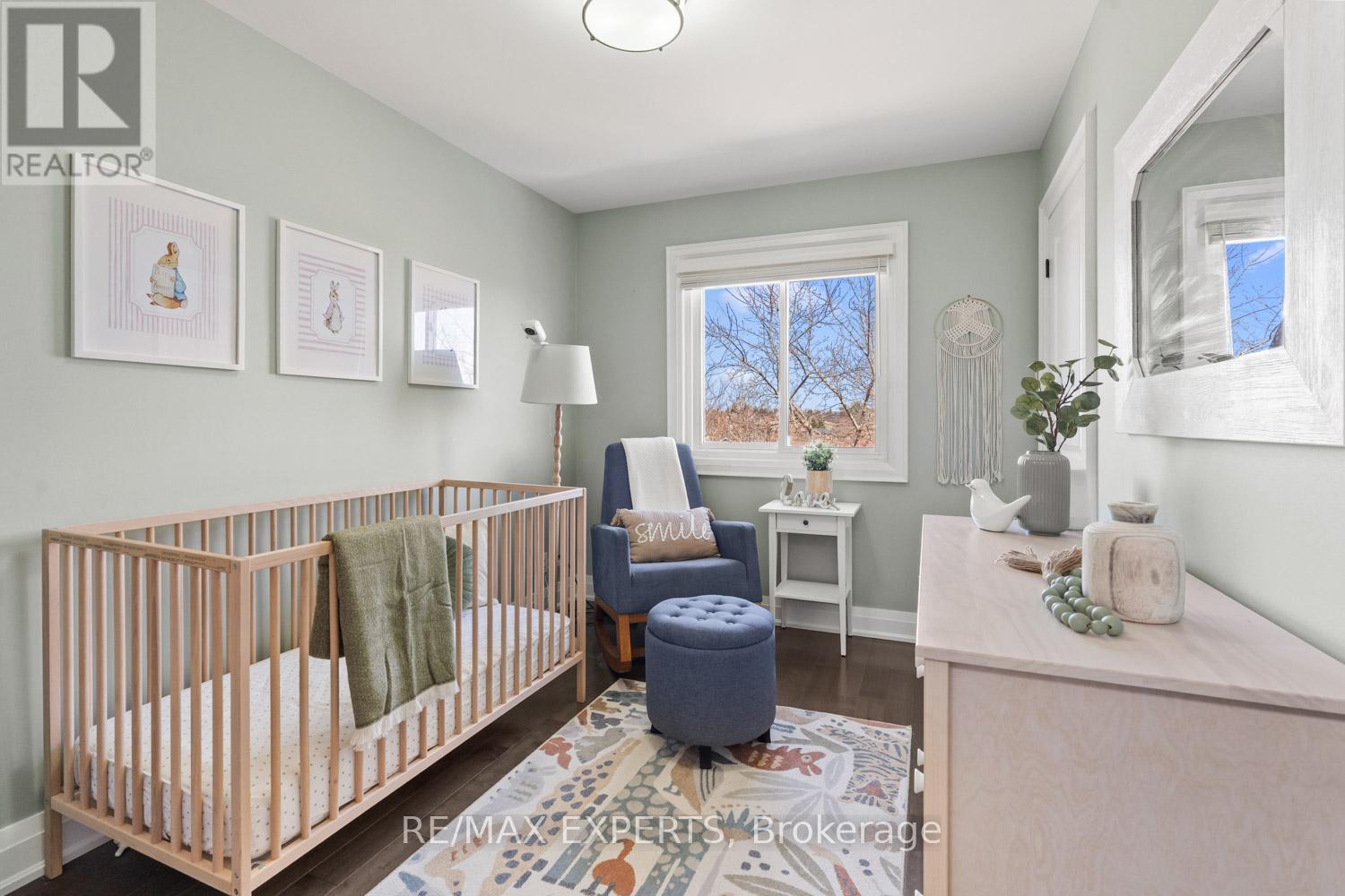 50 Fox Run Lane, Bradford West Gwillimbury (Bradford), Ontario  L3Z 2V1 - Photo 24 - N12977954