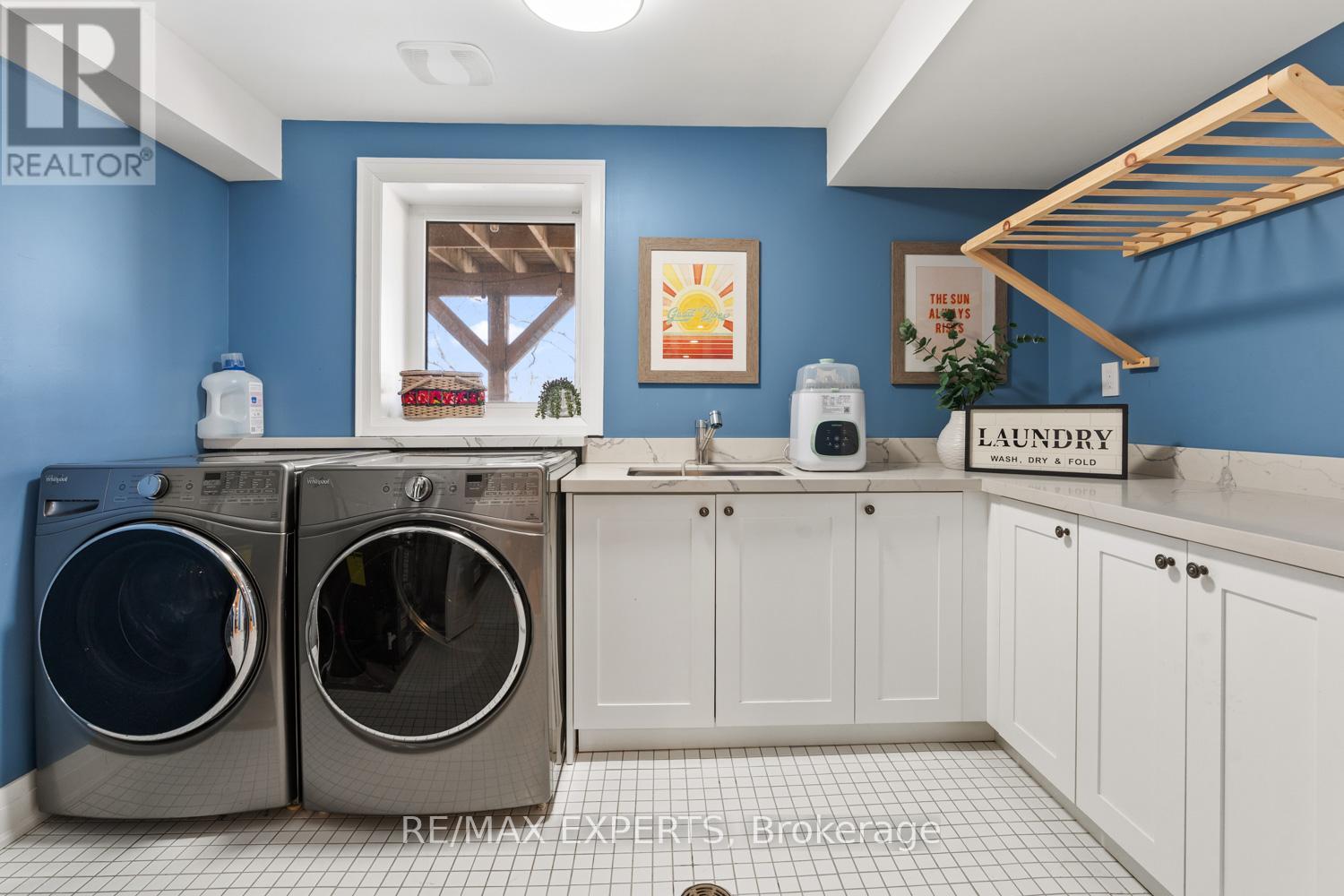 50 Fox Run Lane, Bradford West Gwillimbury (Bradford), Ontario  L3Z 2V1 - Photo 33 - N12977954