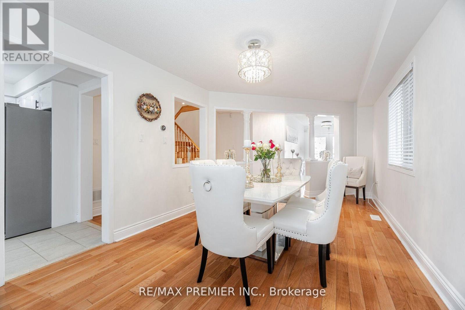 117 Professor Day Drive, Bradford West Gwillimbury (Bradford), Ontario  L3Z 3C1 - Photo 8 - N12977976