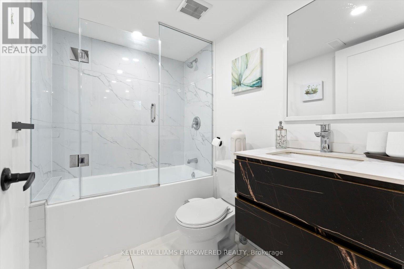 Lower 1 - 65 Murray Drive, Aurora, Ontario  L4G 2C2 - Photo 17 - N12978034