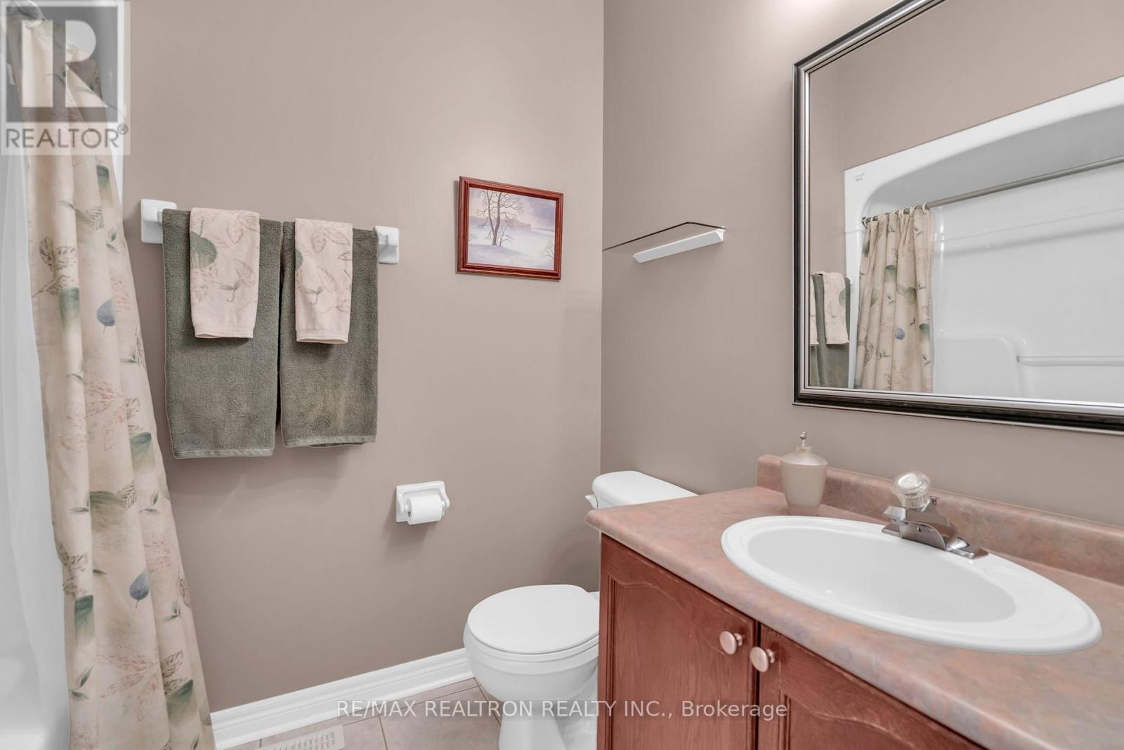 17 Marchant Circle, King, Ontario  L0G 1T0 - Photo 20 - N12978148