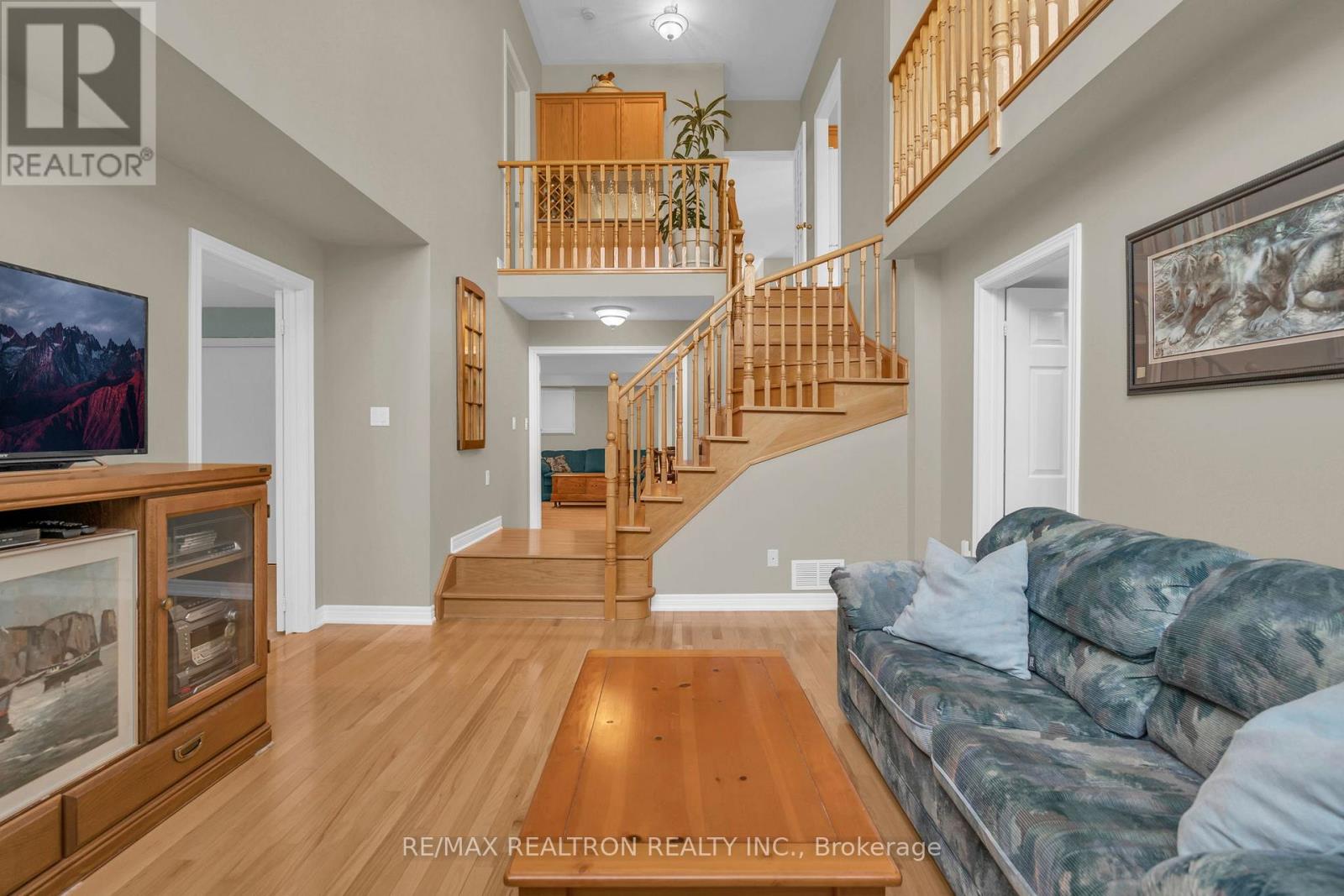 17 Marchant Circle, King, Ontario  L0G 1T0 - Photo 24 - N12978148