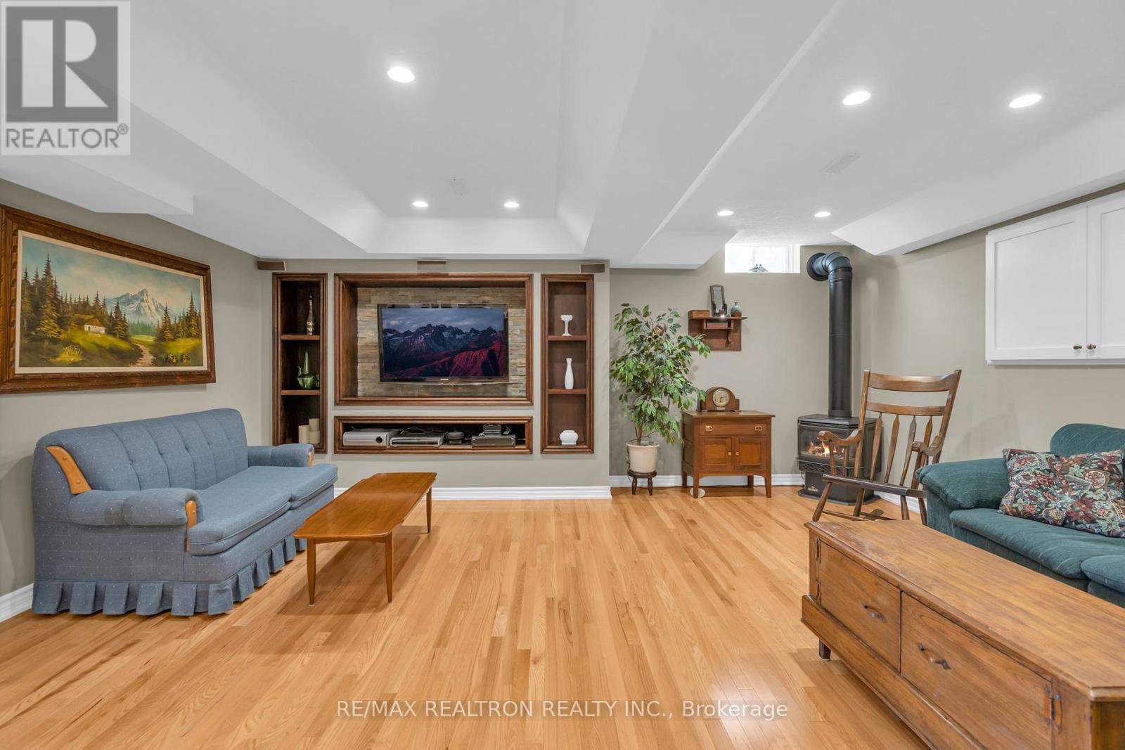 17 Marchant Circle, King, Ontario  L0G 1T0 - Photo 29 - N12978148