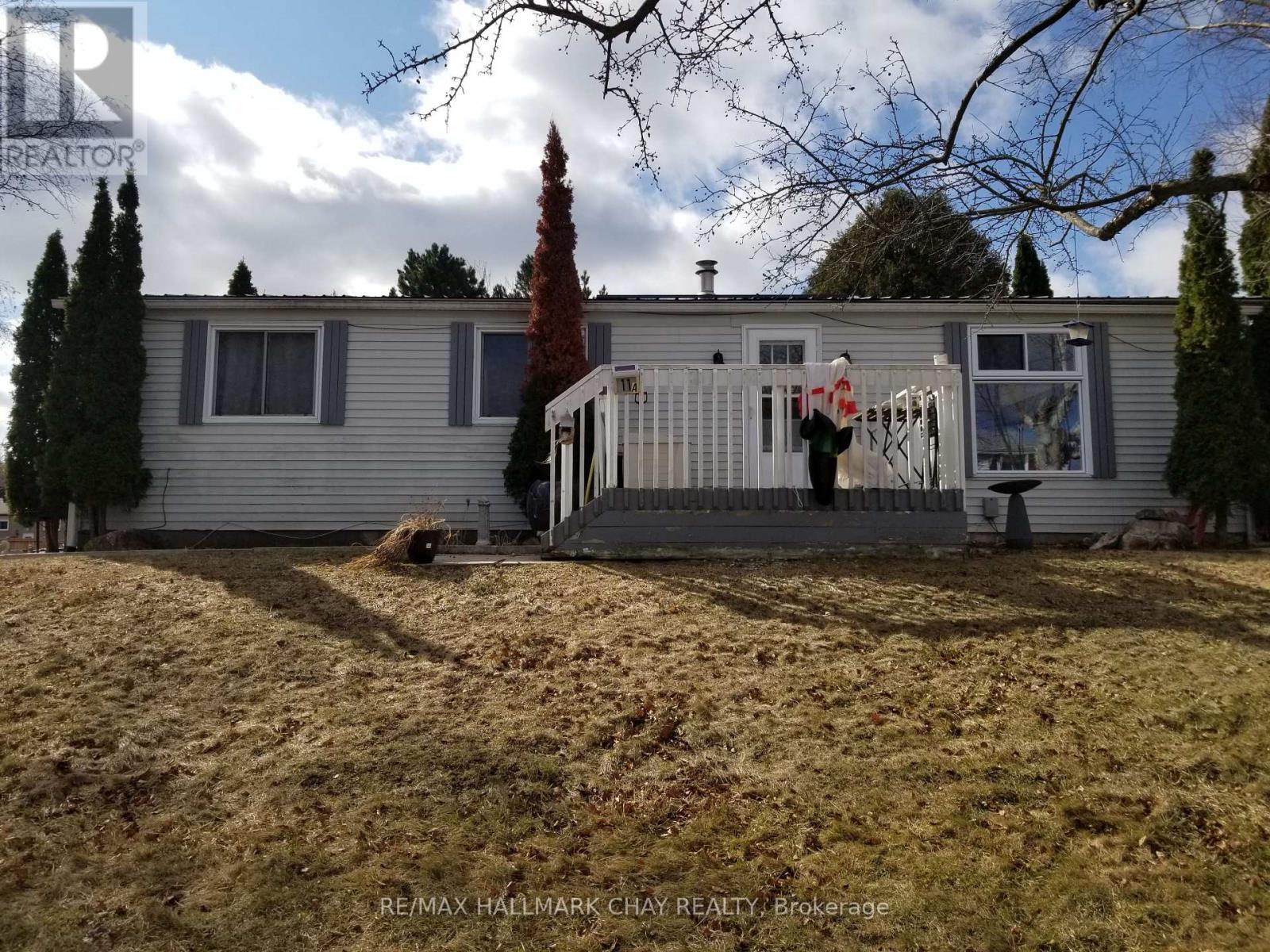 A - 11a Park Crescent, New Tecumseth, Ontario  L0G 1W0 - Photo 3 - N12978186