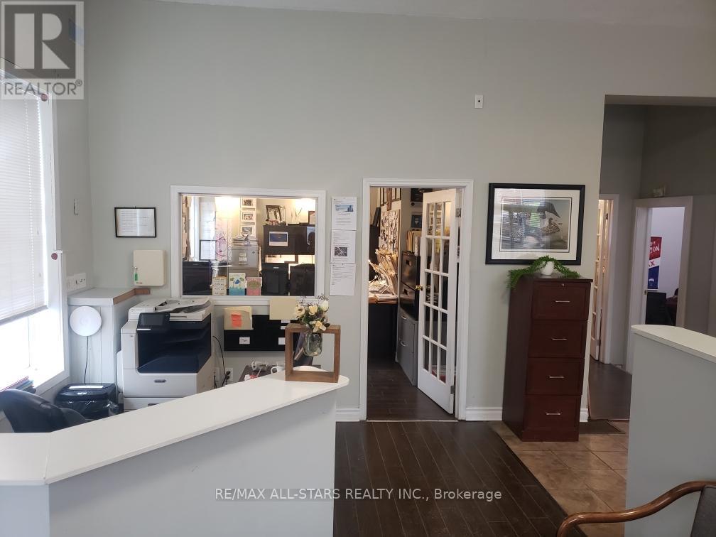 1 Albert Street S, Brock, Ontario  L0C 1H0 - Photo 3 - N12978236