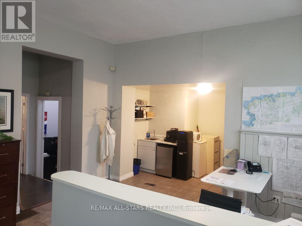 1 Albert Street S, Brock, Ontario  L0C 1H0 - Photo 4 - N12978236