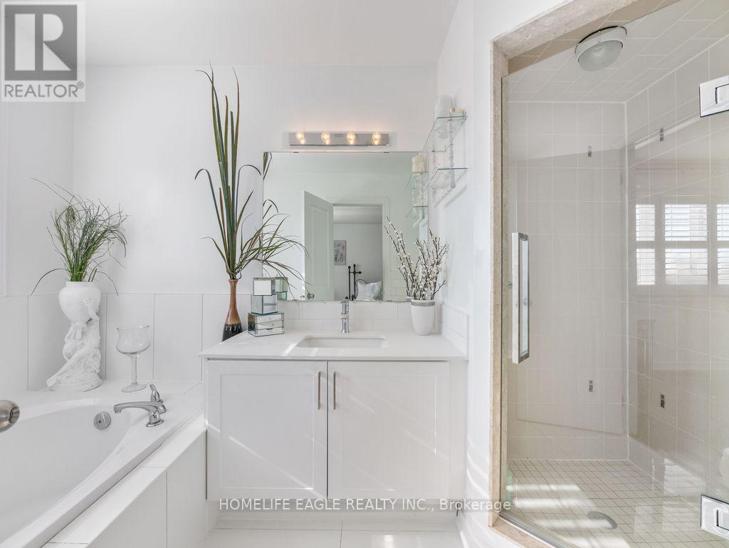 280 Fred Hagan Court, Newmarket, Ontario  L3Y 8K6 - Photo 8 - N12978266