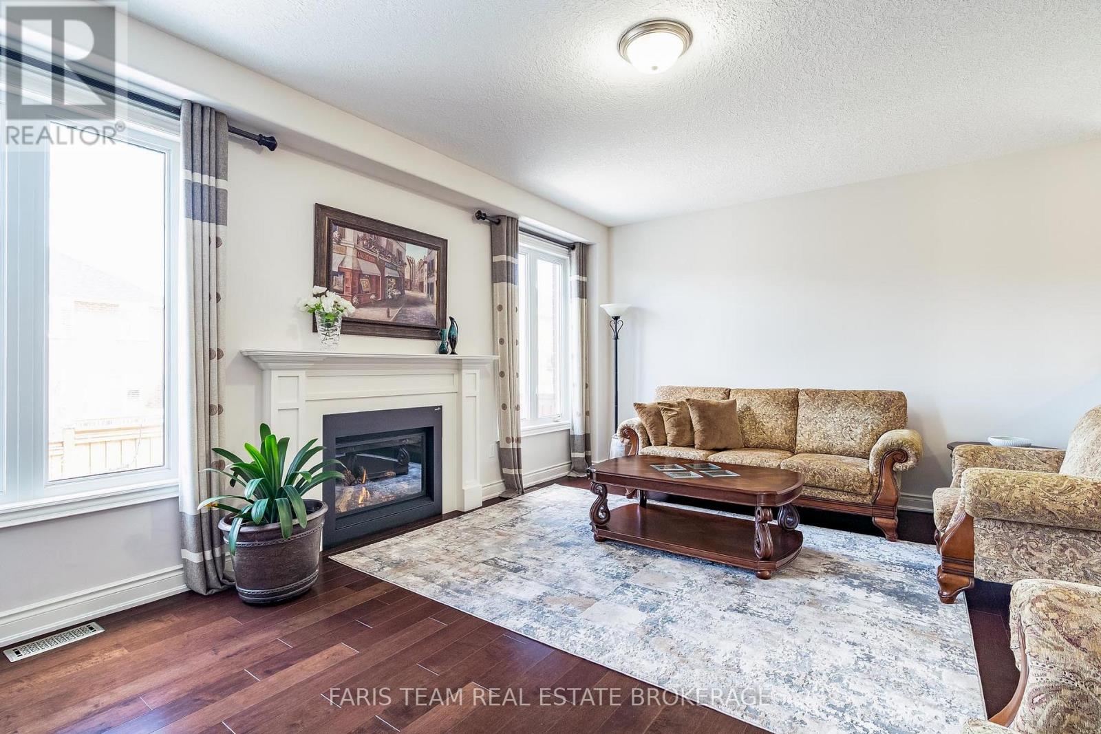 56 Jewel House Lane, Barrie (Innis-Shore), Ontario  L4M 0C4 - Photo 13 - S12977966