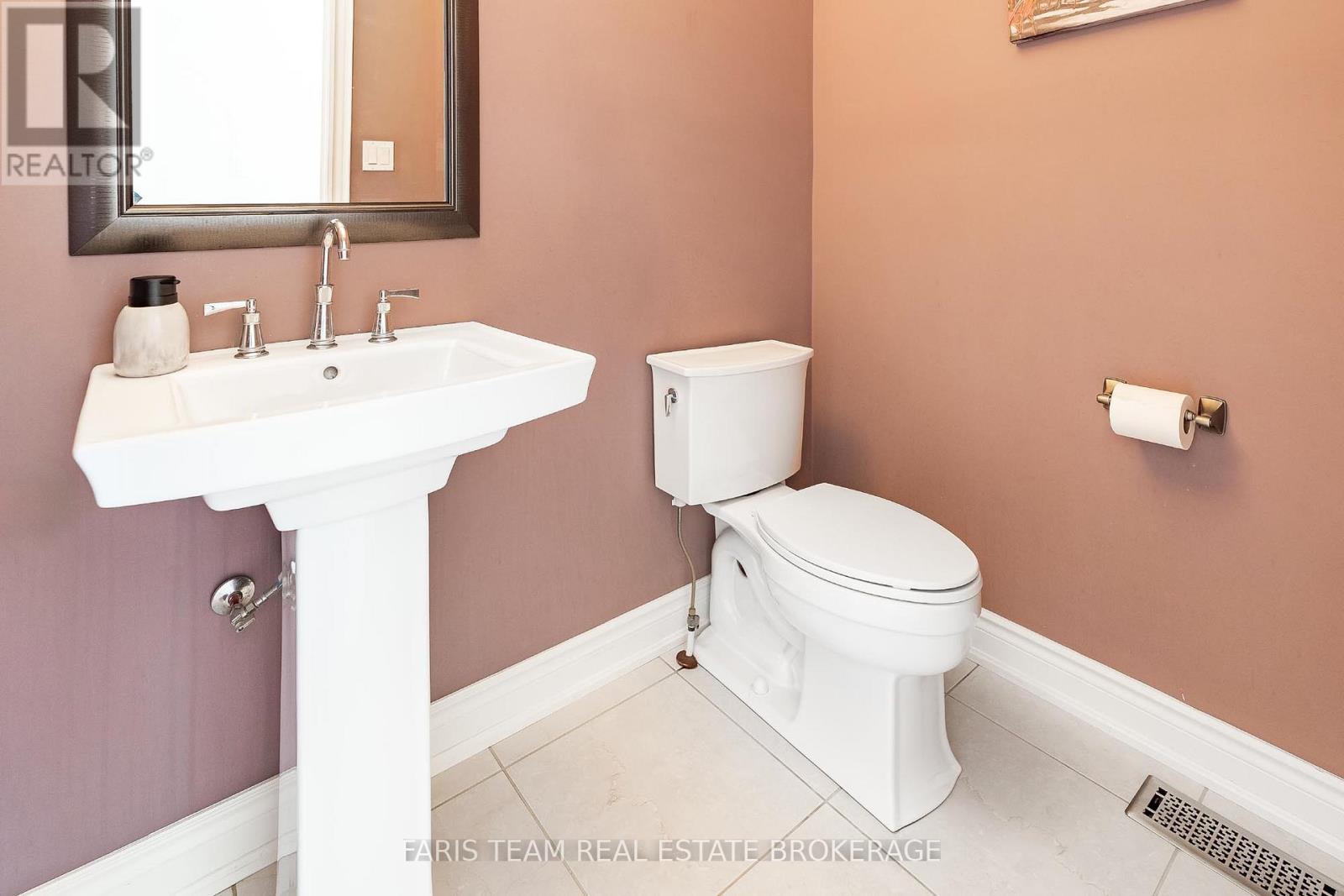 56 Jewel House Lane, Barrie (Innis-Shore), Ontario  L4M 0C4 - Photo 15 - S12977966