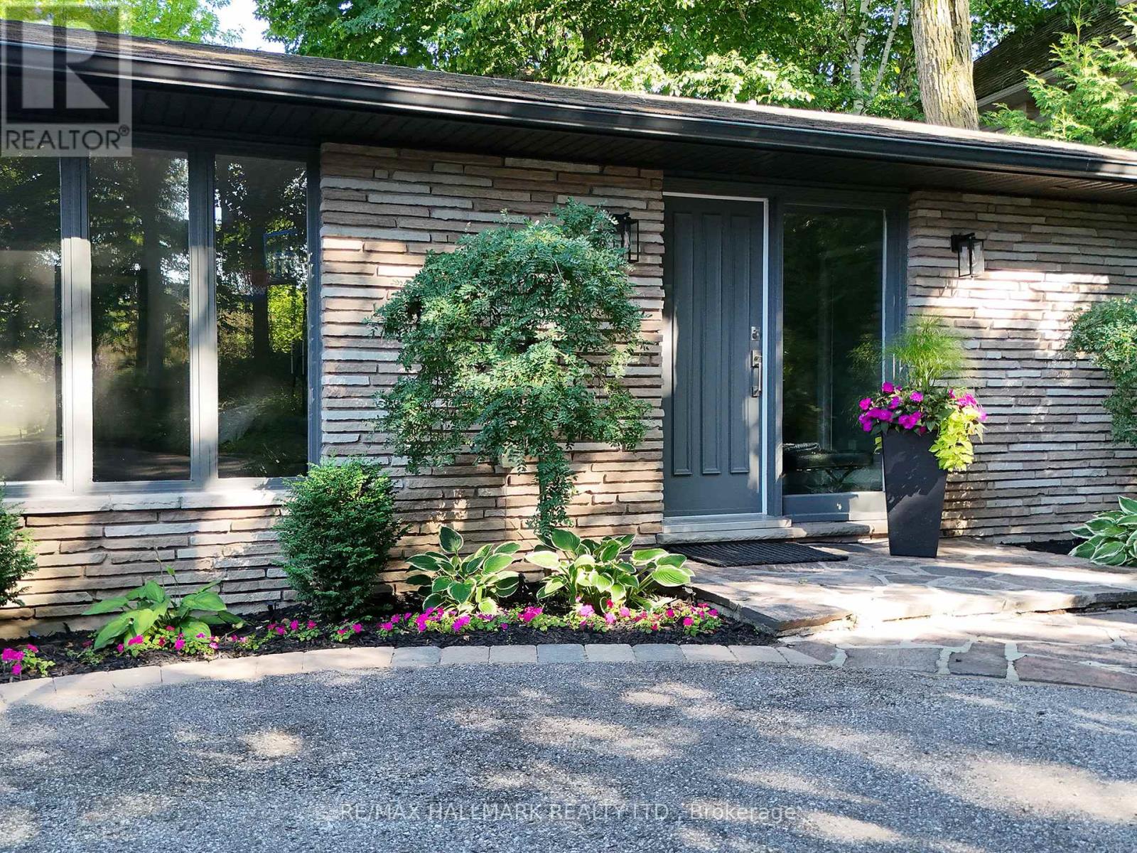 416 Bay Street, Orillia, Ontario  L3V 3X4 - Photo 47 - S12978166