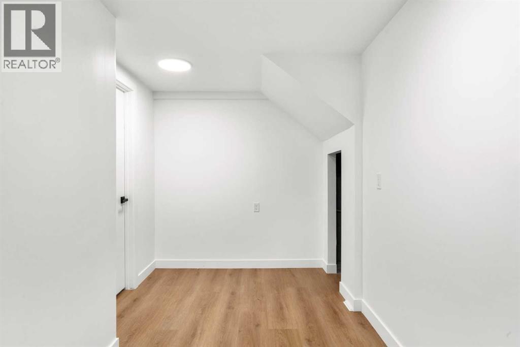 14 Varston Place NW, Calgary, Alberta  T3A 0B7 - Photo 39 - A2297062