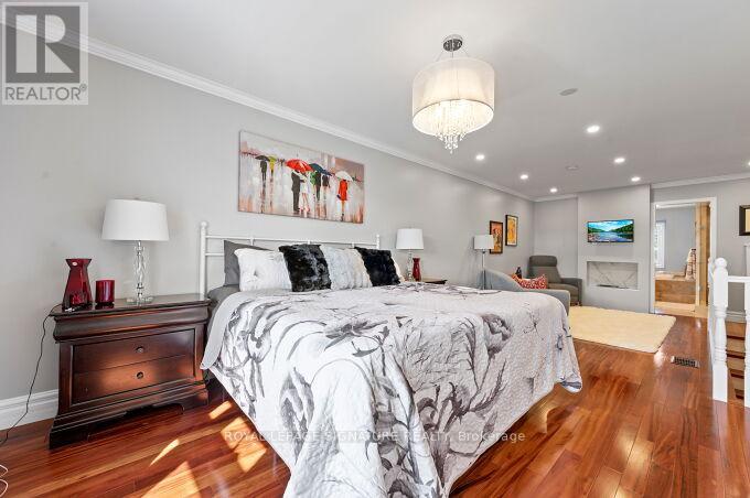 30 - 435 Hensall Circle, Mississauga, Ontario  L5A 4P1 - Photo 37 - W12977924