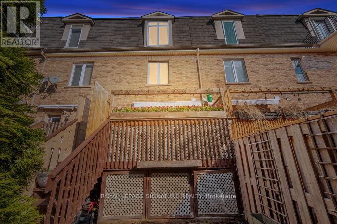 30 - 435 Hensall Circle, Mississauga, Ontario  L5A 4P1 - Photo 48 - W12977924