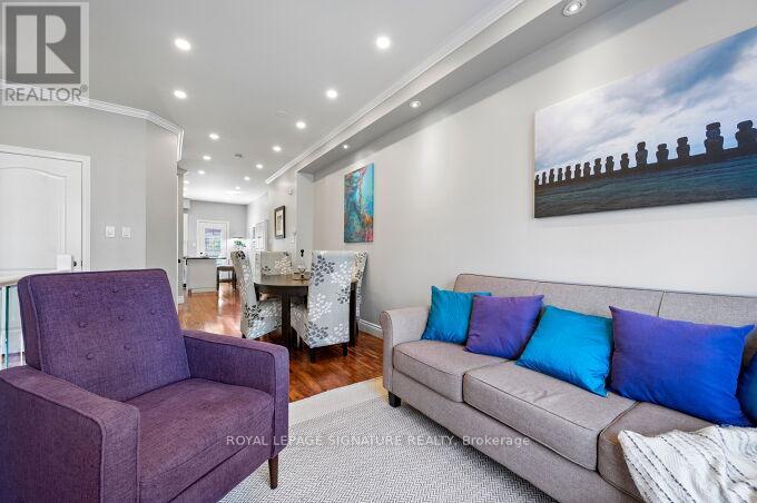 30 - 435 Hensall Circle, Mississauga, Ontario  L5A 4P1 - Photo 9 - W12977924