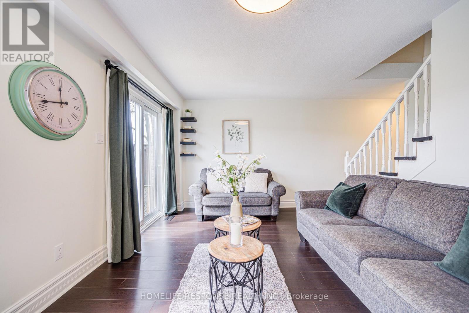 21 Dawson Crescent, Brampton, Ontario  L6V 3M5 - Photo 14 - W12977948