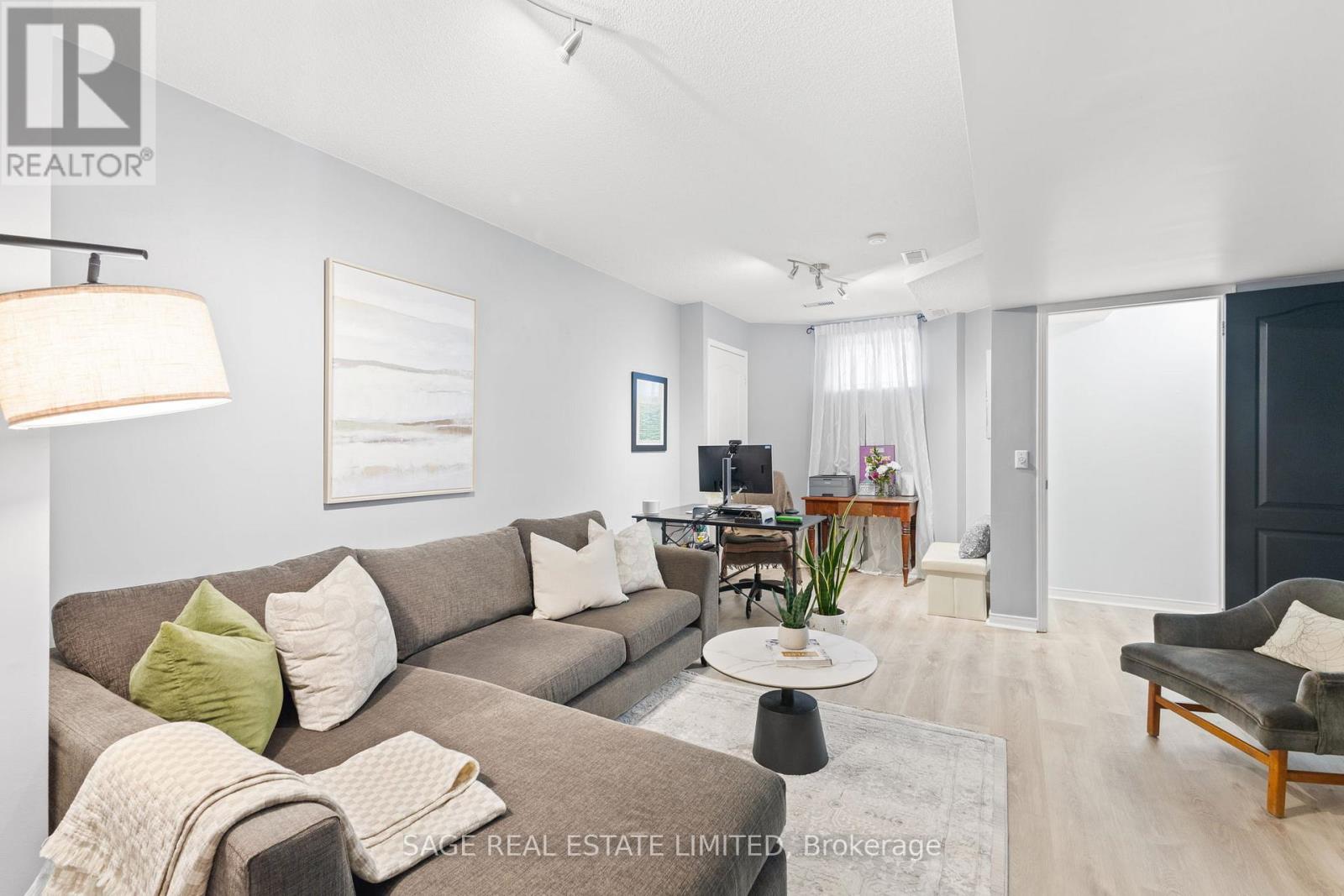 307 Balsam Street, Orangeville, Ontario  L9W 4X6 - Photo 41 - W12977990