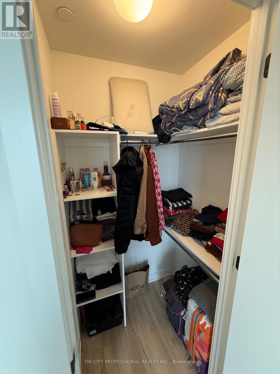 905 - 335 Wheat Boom Drive, Oakville, Ontario  L6H 7Y1 - Photo 11 - W12977992