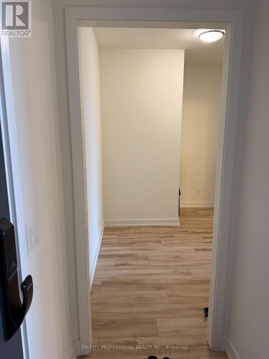 905 - 335 Wheat Boom Drive, Oakville, Ontario  L6H 7Y1 - Photo 15 - W12977992