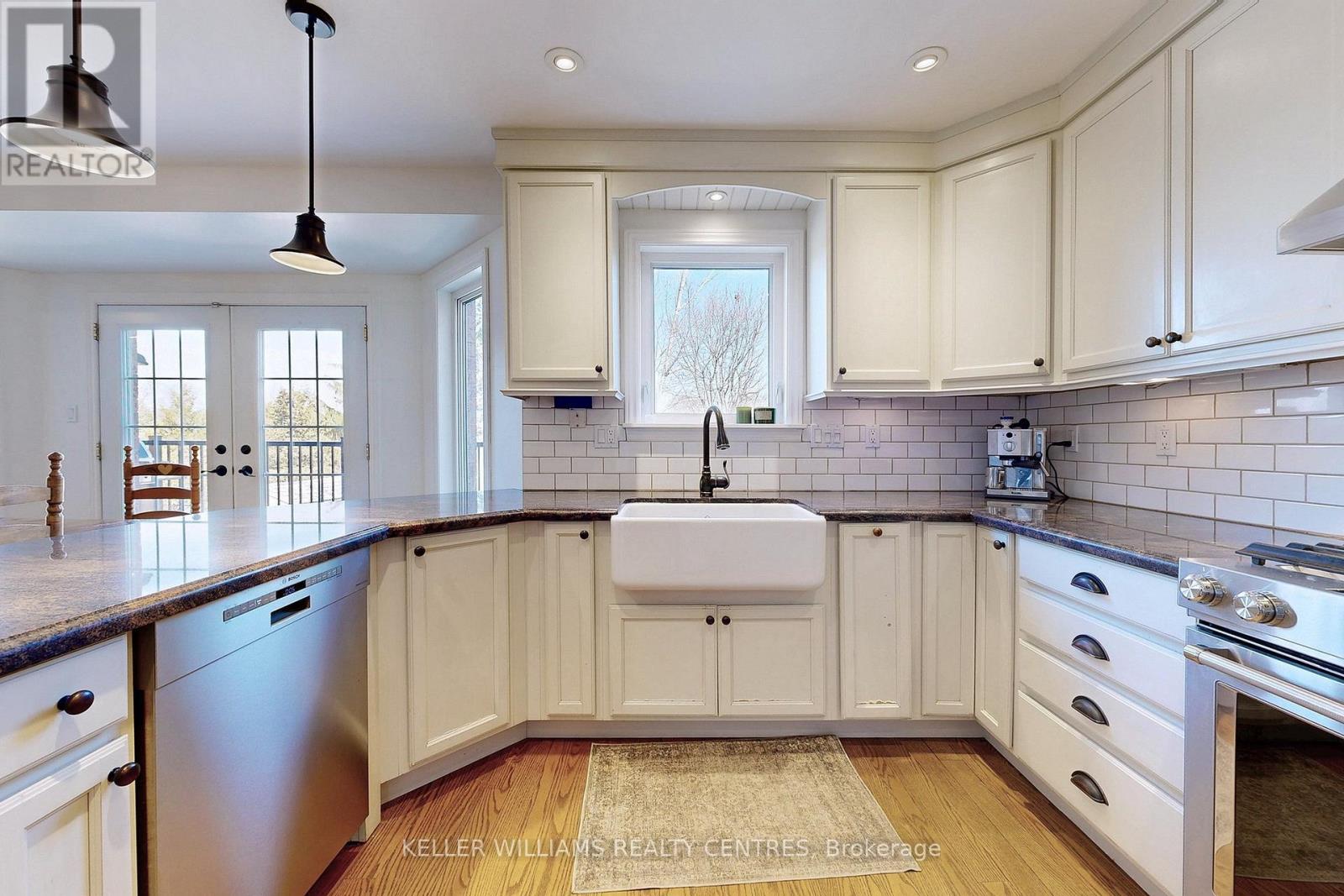 89 Taylorwood Avenue, Caledon, Ontario  L7E 1J6 - Photo 16 - W12978020