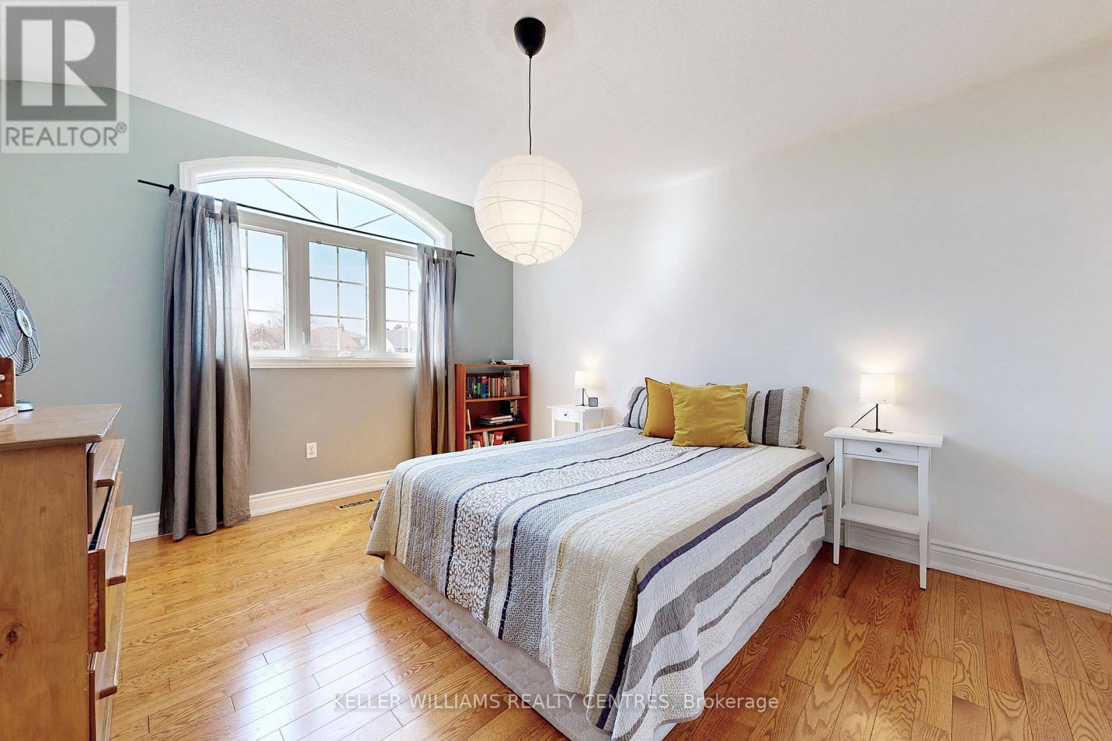 89 Taylorwood Avenue, Caledon, Ontario  L7E 1J6 - Photo 32 - W12978020