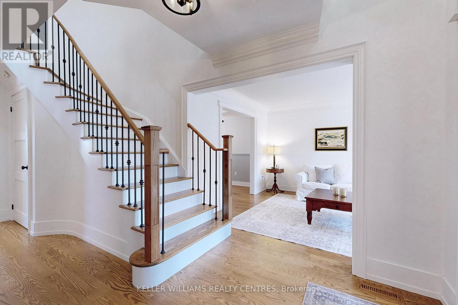 89 Taylorwood Avenue, Caledon, Ontario  L7E 1J6 - Photo 4 - W12978020