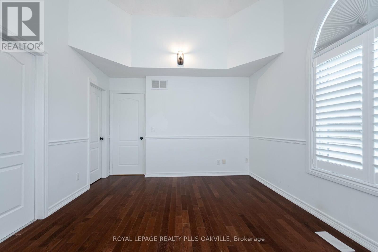 1 - 2250 Rockingham Drive, Oakville, Ontario  L6H 6J3 - Photo 20 - W12978036