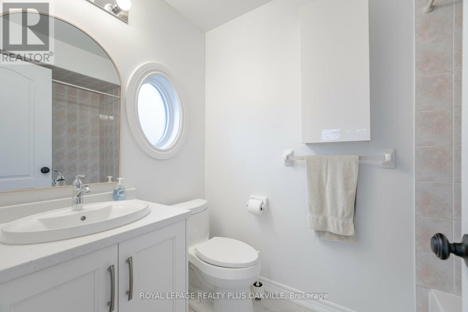 1 - 2250 Rockingham Drive, Oakville, Ontario  L6H 6J3 - Photo 22 - W12978036