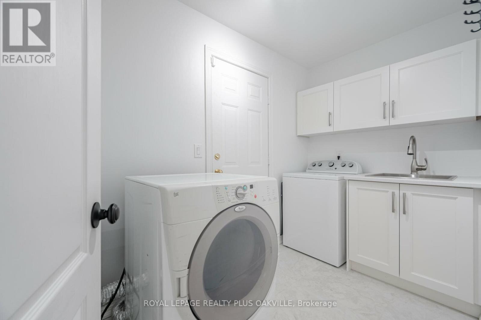 1 - 2250 Rockingham Drive, Oakville, Ontario  L6H 6J3 - Photo 27 - W12978036