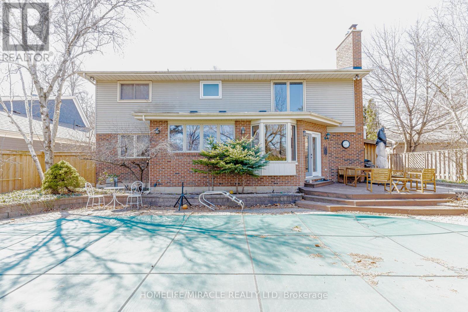 253 Mccraney Street W, Oakville, Ontario  L6H 3A9 - Photo 42 - W12978040