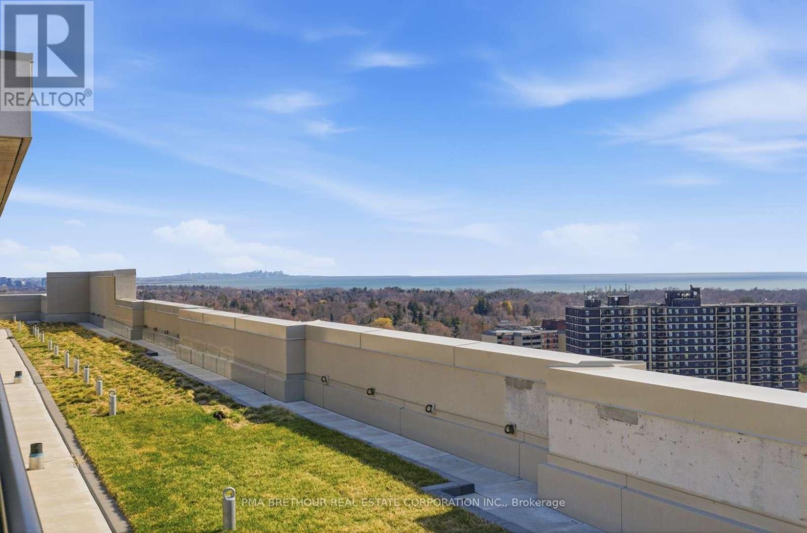 1811 - 1035 Southdown Road, Mississauga, Ontario  L5J 0A2 - Photo 30 - W12978052