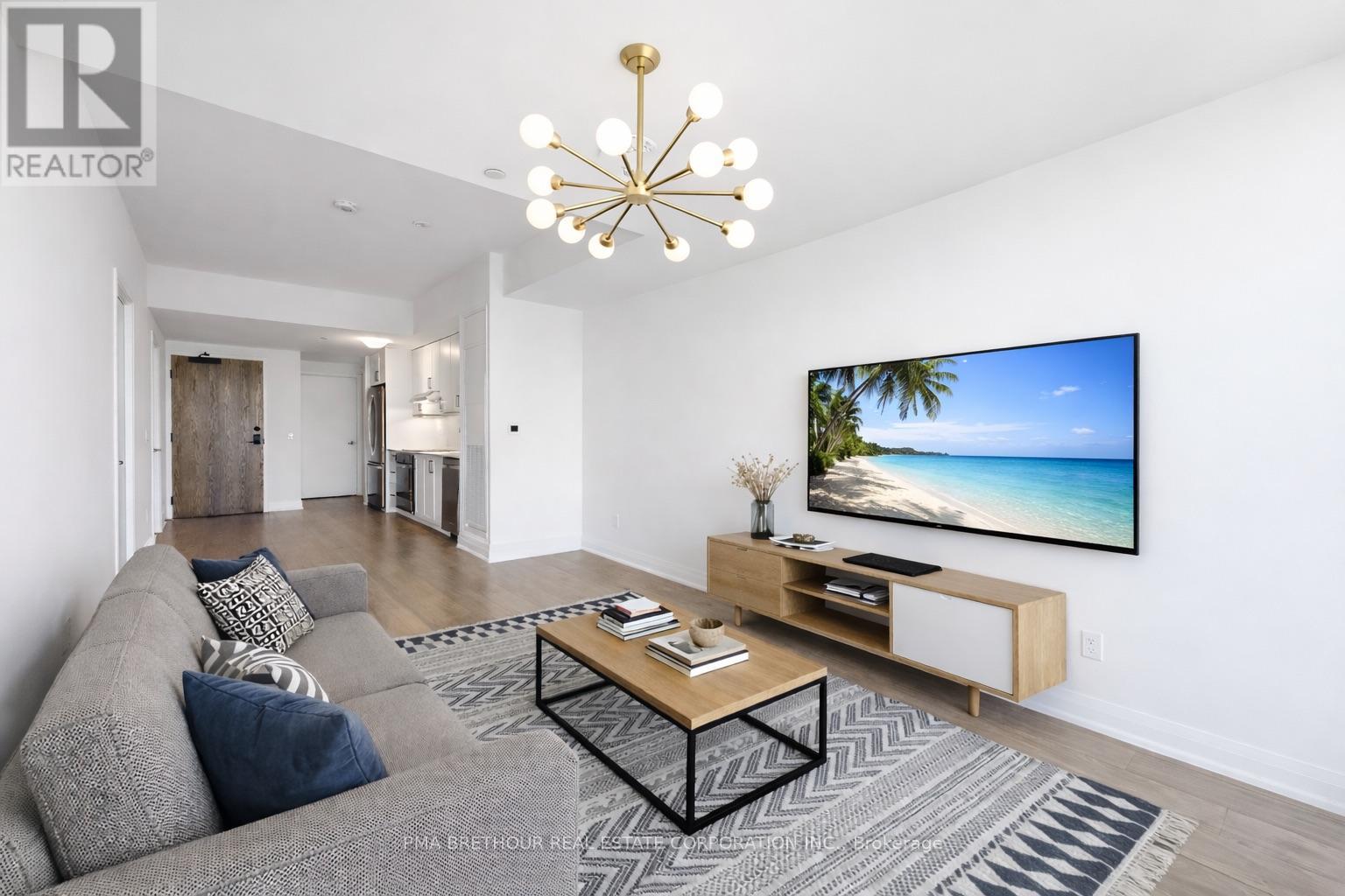 1811 - 1035 Southdown Road, Mississauga, Ontario  L5J 0A2 - Photo 5 - W12978052