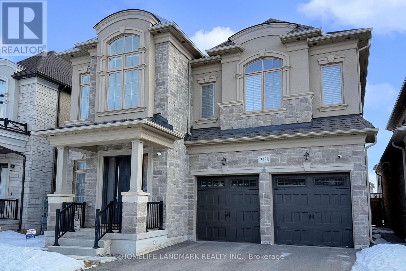 2438 Irene Crescent, Oakville, Ontario  L6M 5M2 - Photo 3 - W12978116