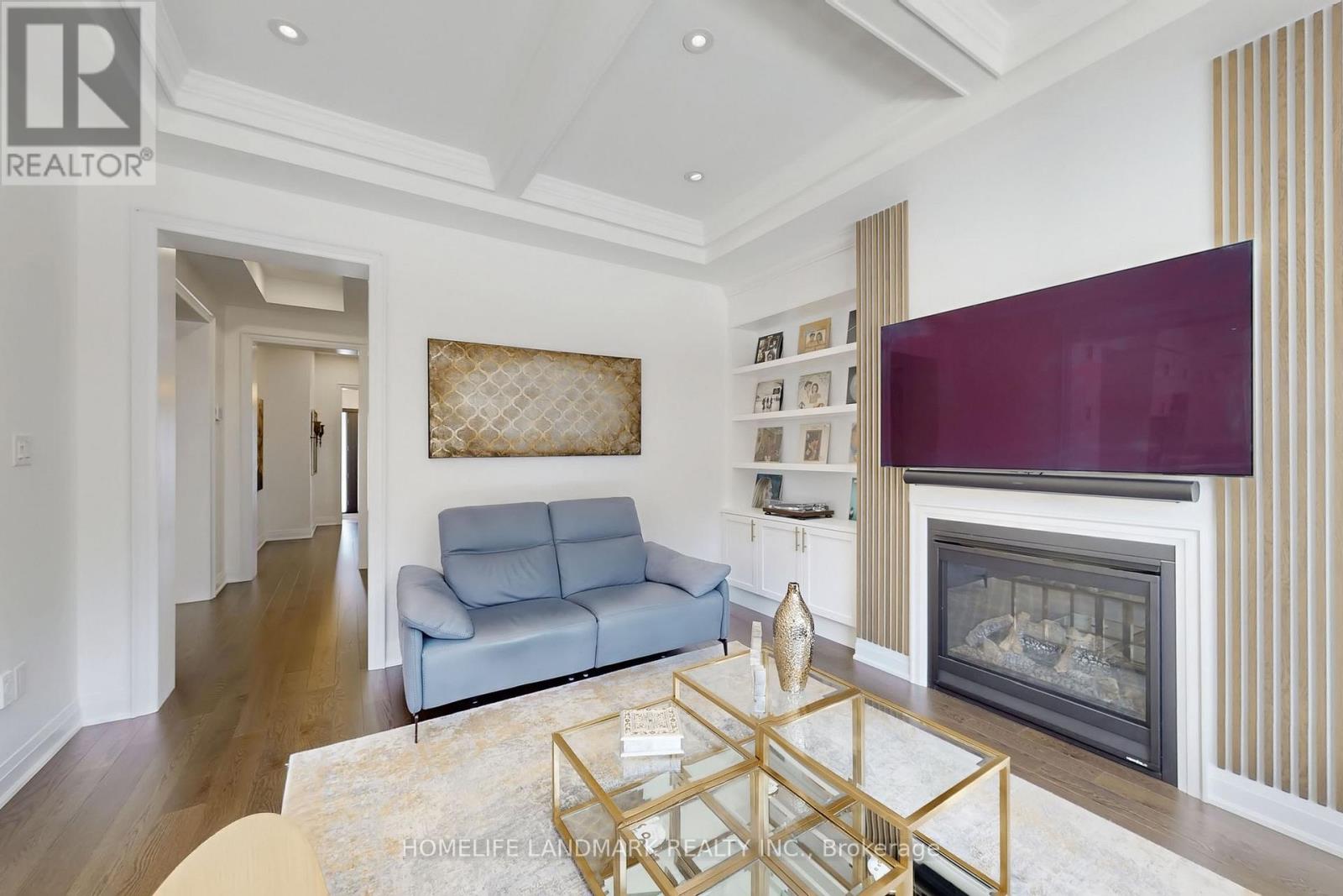 2438 Irene Crescent, Oakville, Ontario  L6M 5M2 - Photo 6 - W12978116