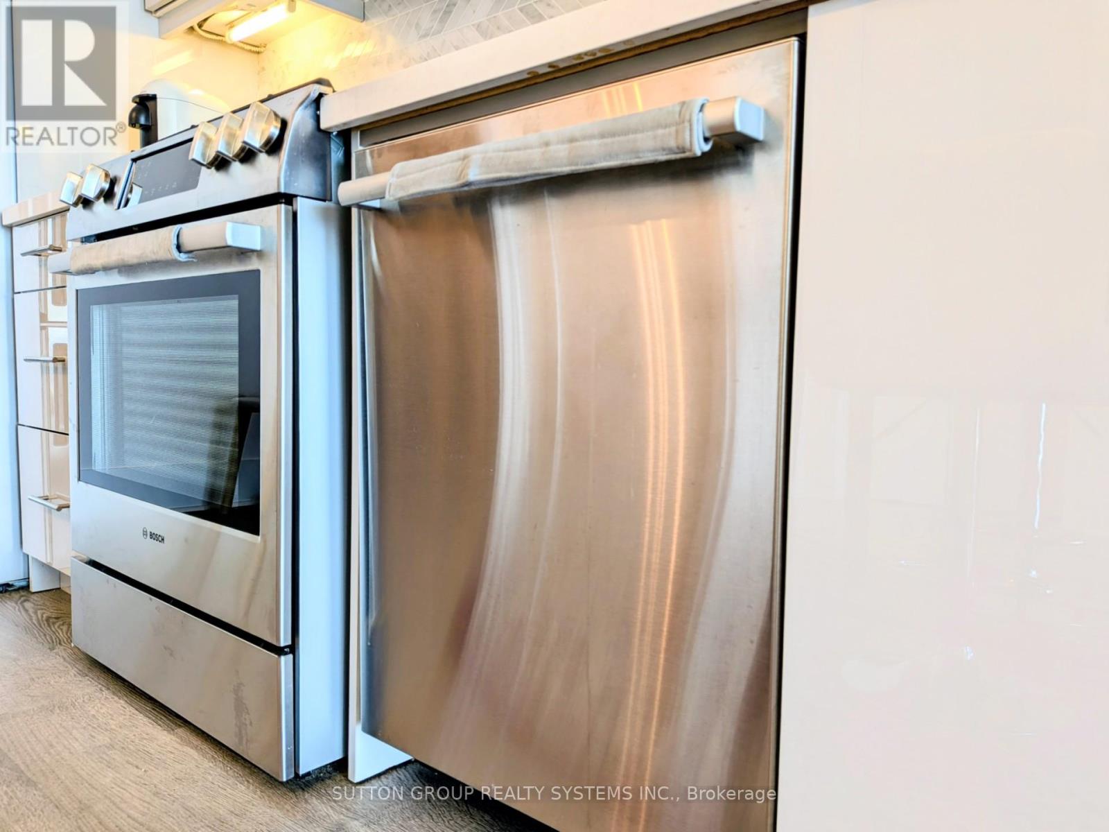 4602 - 3975 Grand Park Drive, Mississauga, Ontario  L5B 0K4 - Photo 17 - W12978130