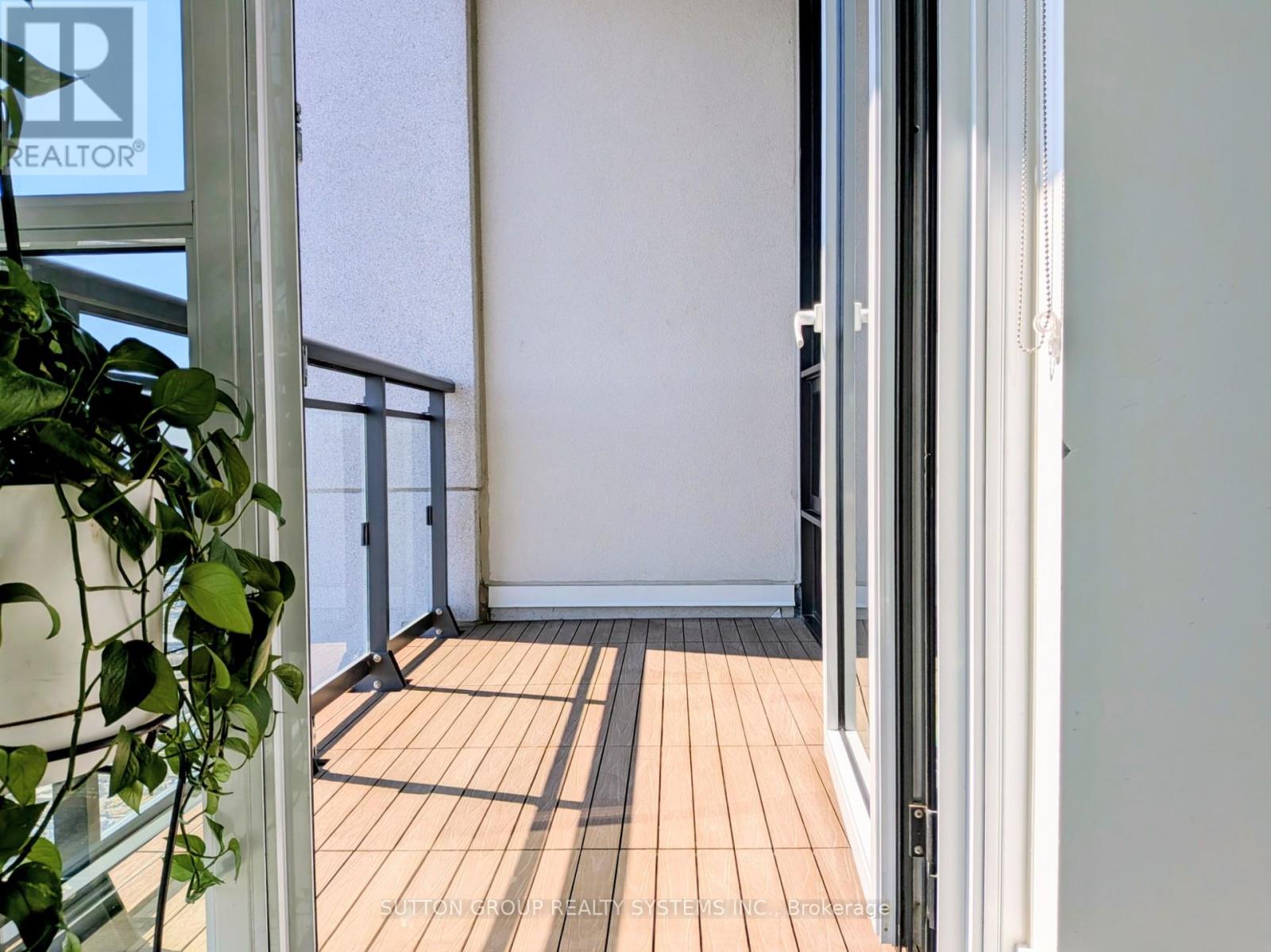 4602 - 3975 Grand Park Drive, Mississauga, Ontario  L5B 0K4 - Photo 6 - W12978130