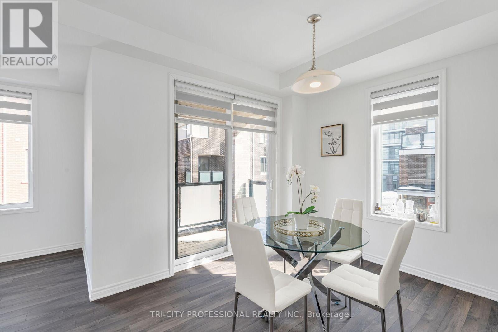 2 Summer Wind Lane, Brampton, Ontario  L7A 0B6 - Photo 23 - W12978152