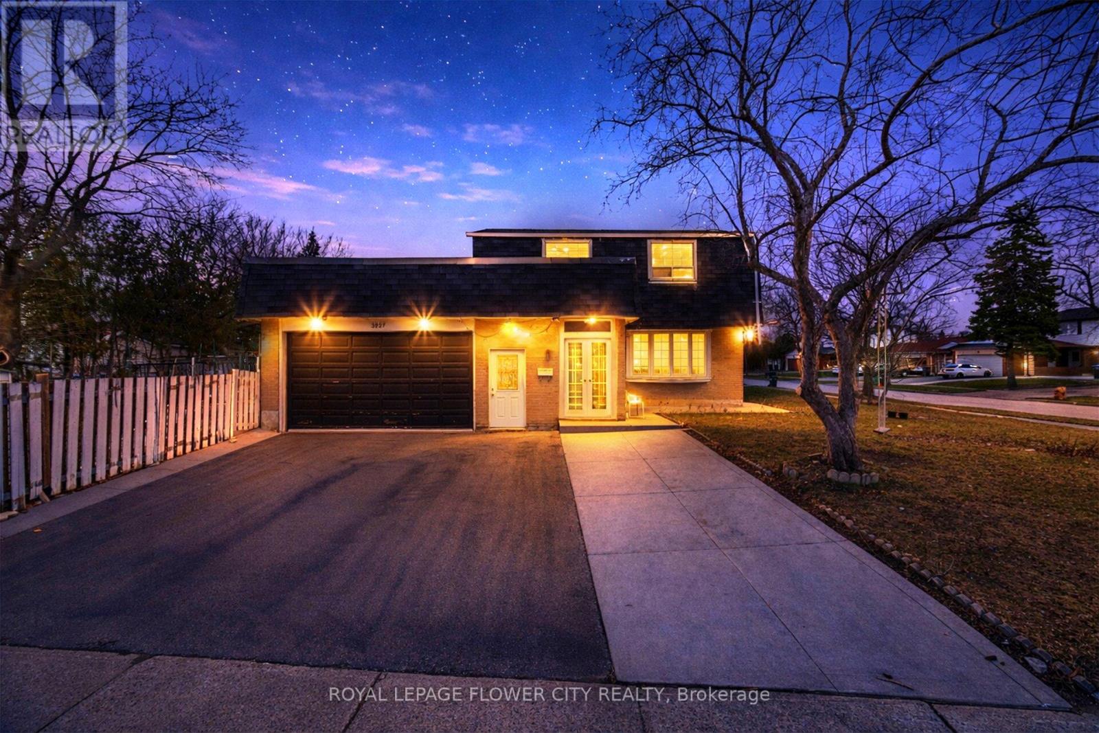 3027 CORAL DRIVE, Mississauga, Ontario