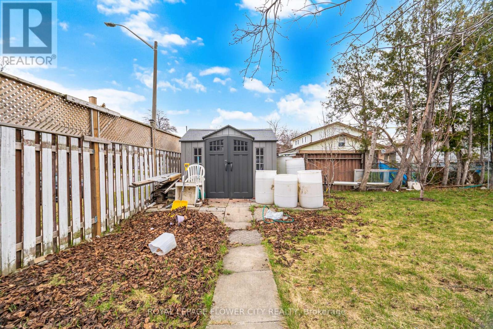 3027 Coral Drive, Mississauga, Ontario  L4T 1Z2 - Photo 34 - W12978210