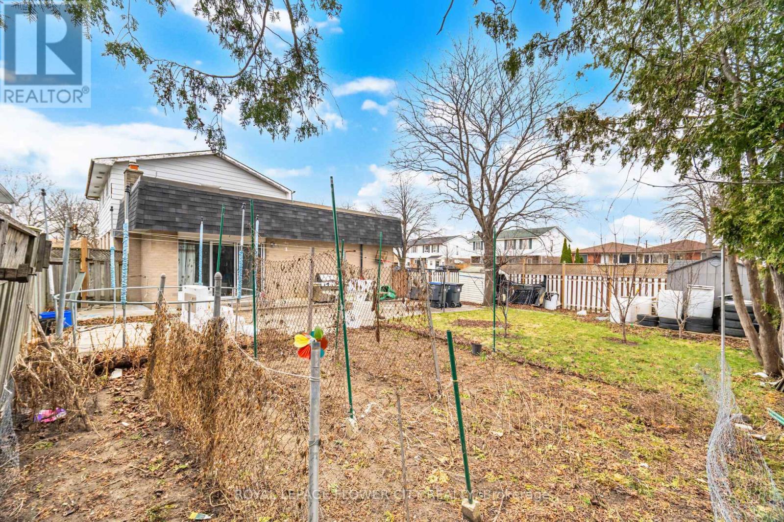 3027 Coral Drive, Mississauga, Ontario  L4T 1Z2 - Photo 36 - W12978210