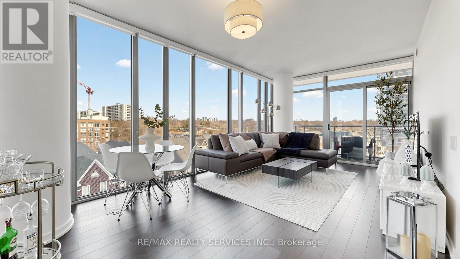 511 - 105 THE QUEENSWAY AVENUE, Toronto, Ontario