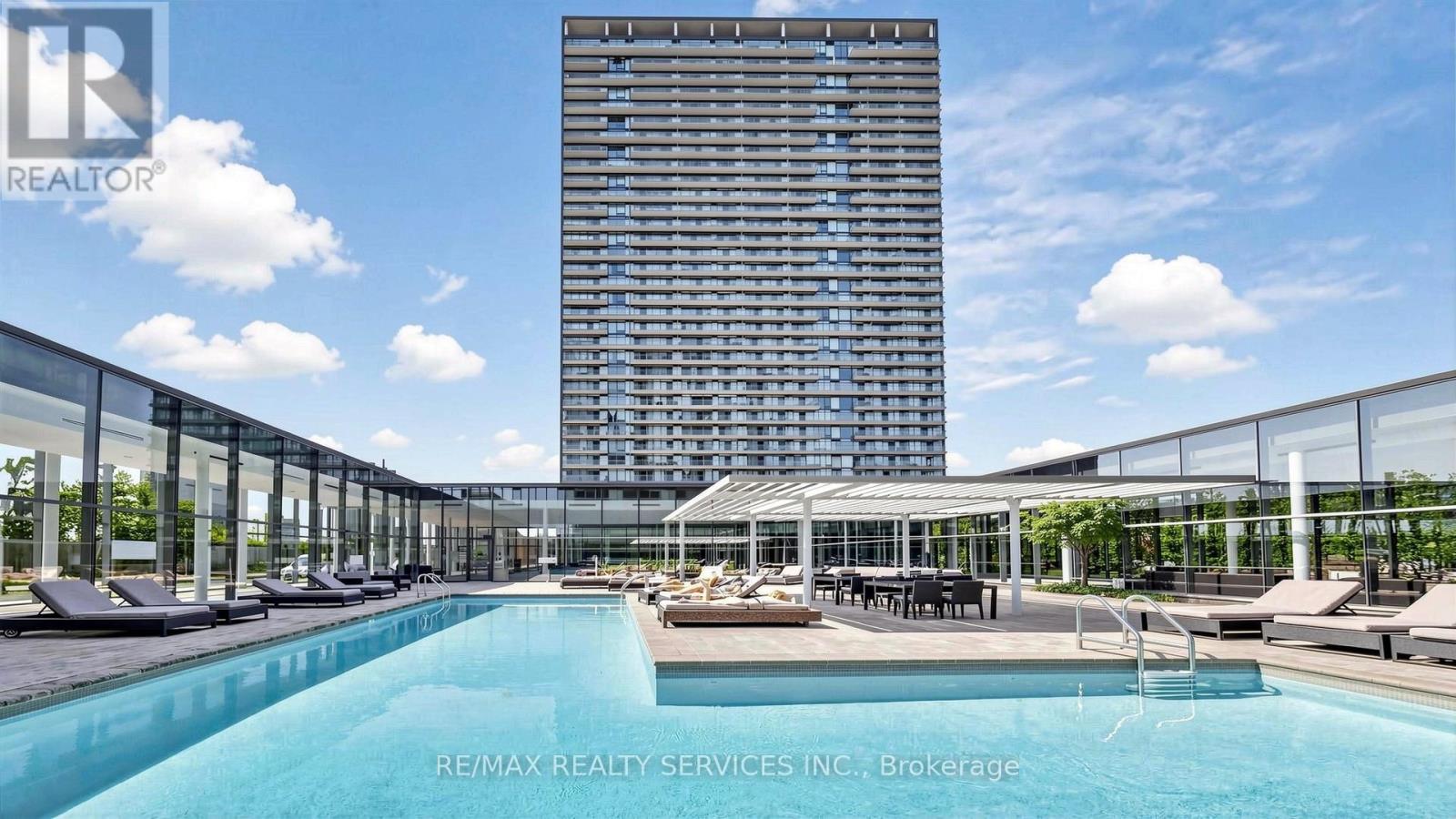 511 - 105 The Queensway Avenue, Toronto, Ontario  M6S 5B5 - Photo 3 - W12978228