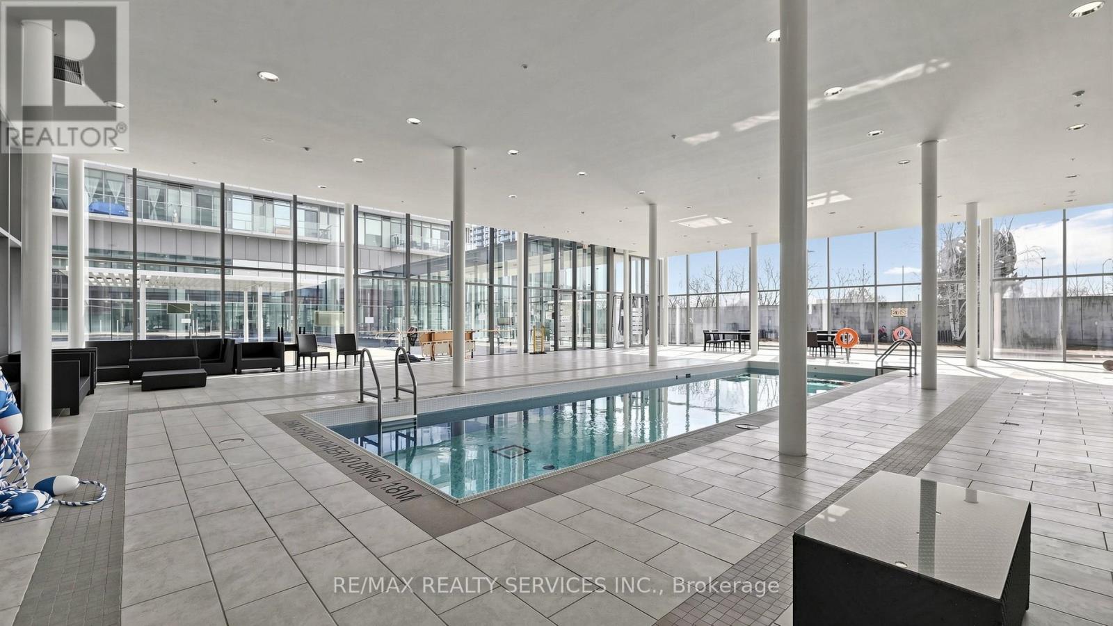 511 - 105 The Queensway Avenue, Toronto, Ontario  M6S 5B5 - Photo 33 - W12978228